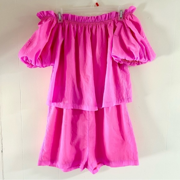 Amanda Uprichard Bree Off The Shoulder Romper in Shocking Pink sz M - Picture 3 of 5
